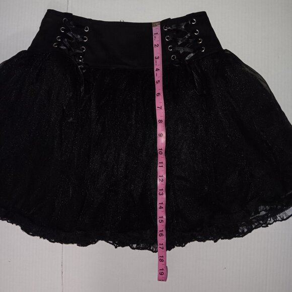 U & ME FOR MILLENNIUM GOTH LACE LAYERED SKIRT - Picture 4 of 15